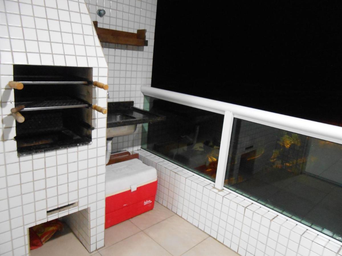Apto Varanda Gourmet Frente Ao Mar Praia Grande (Santos) Exterior foto