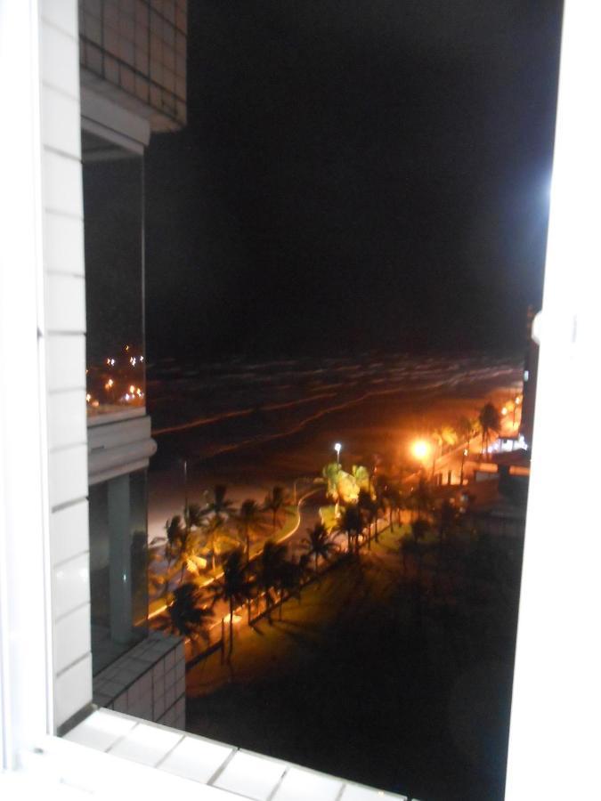 Apto Varanda Gourmet Frente Ao Mar Praia Grande (Santos) Exterior foto